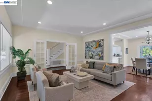652 Valle Vista Ave, Oakland, CA 94610 - Photo 5