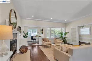 652 Valle Vista Ave, Oakland, CA 94610 - Photo 3