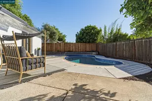 1342 Maryland Dr, Concord, CA 94521 - Photo 43