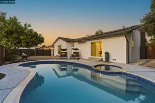 1342 Maryland Dr, Concord, CA 94521 - Photo 49