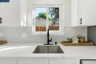 1342 Maryland Dr, Concord, CA 94521 - Photo 21