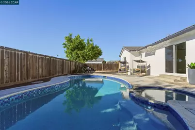 1342 Maryland Dr, Concord, CA 94521 - Photo 47