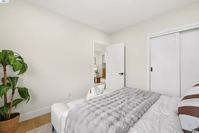 22 Garden Rd, Alameda, CA 94502 - Photo 19