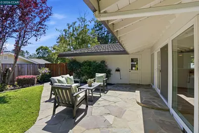 260 Corliss Dr, Moraga, CA 94556 - Photo 47