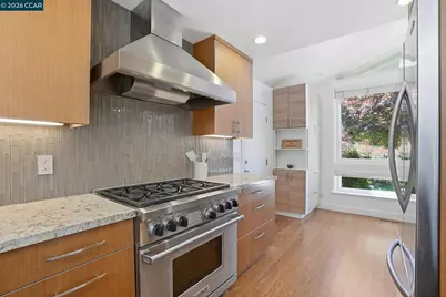 260 Corliss Dr, Moraga, CA 94556 - Photo 7