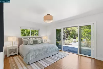 260 Corliss Dr, Moraga, CA 94556 - Photo 37