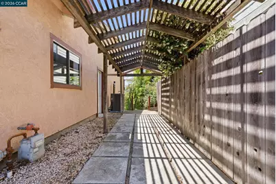 265 Toledo Ct, Vallejo, CA 94591 - Photo 49