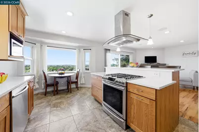265 Toledo Ct, Vallejo, CA 94591 - Photo 23