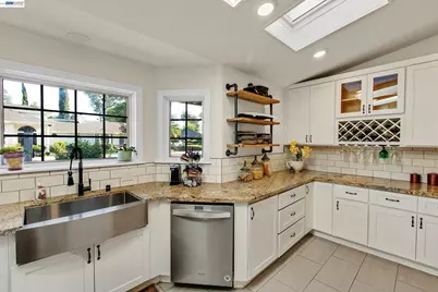 1932 College Ave, Livermore, CA 94550 - Photo 11
