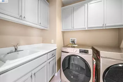4386 Laird Circle, Santa Clara, CA 95054 - Photo 35