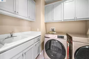 4386 Laird Cir, Santa Clara, CA 95054 - Photo 35