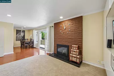 825 Oak Grove Rd #40, Concord, CA 94518 - Photo 9