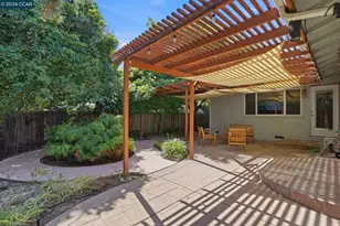 1746 Agadir Ct, Concord, CA 94518 - Photo 45