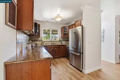 1746 Agadir Ct, Concord, CA 94518 - Photo 15
