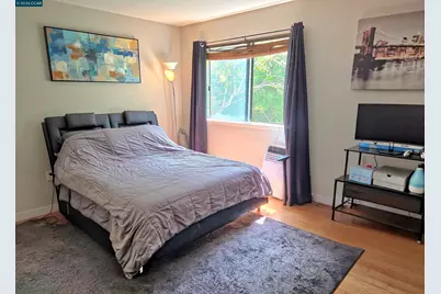 1739 Dalessi Dr, Pinole, CA 94564 - Photo 25