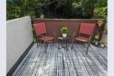 1739 Dalessi Dr, Pinole, CA 94564 - Photo 35