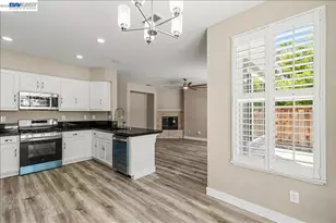 2449 Almanor Dr, Tracy, CA 95304 - Photo 17