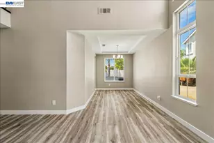 2449 Almanor Dr, Tracy, CA 95304 - Photo 13