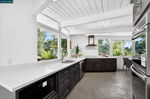 100 El Toyonal, Orinda, CA 94563 - Photo 13