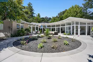 100 El Toyonal, Orinda, CA 94563 - Photo 1