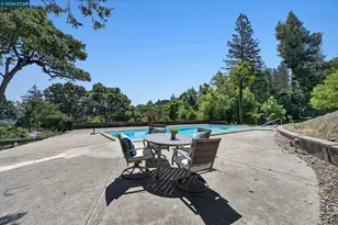 100 El Toyonal, Orinda, CA 94563 - Photo 23