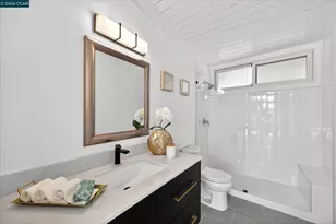 100 El Toyonal, Orinda, CA 94563 - Photo 21