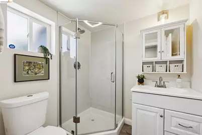 3200 McBryde Ave, Richmond, CA 94804 - Photo 25