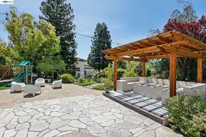1095 Canyon Hills Rd, San Ramon, CA 94582 - Photo 25