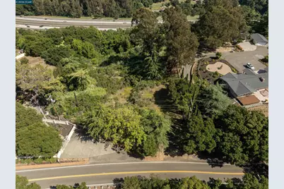 5309 Jensen Rd, Castro Valley, CA 94552 - Photo 3