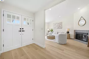 32419 Woodland Dr, Union City, CA 94587 - Photo 3