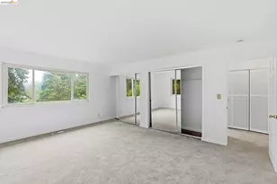 33 Eastwood Ct, Oakland, CA 94611 - Photo 19