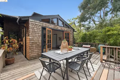 2121 Carleton St, Berkeley, CA 94704 - Photo 57