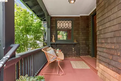 2121 Carleton St, Berkeley, CA 94704 - Photo 5