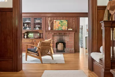2121 Carleton St, Berkeley, CA 94704 - Photo 9