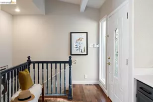 2343 Mastlands Dr, Oakland, CA 94611 - Photo 35