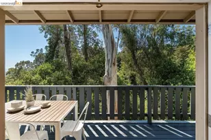 2343 Mastlands Dr, Oakland, CA 94611 - Photo 11