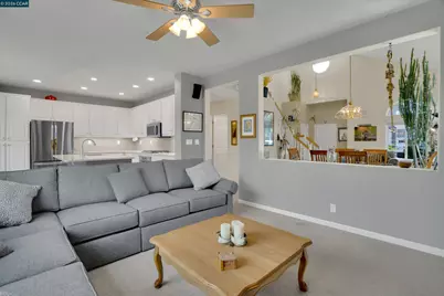 120 Mont St Michel Way, Martinez, CA 94553 - Photo 15