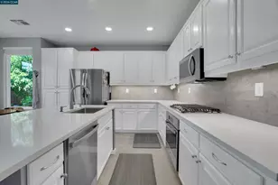 120 Mont St Michel Way, Martinez, CA 94553 - Photo 17
