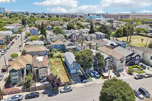 874 Pine St, Oakland, CA 94607 - Photo 31