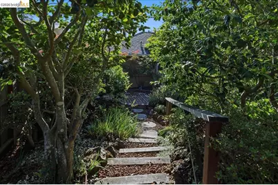 2925 Shasta Rd, Berkeley, CA 94708 - Photo 37