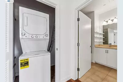630 Thomas L Berkley Way #803, Oakland, CA 94612 - Photo 5