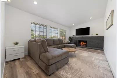 6322 Madison Ave, Carmichael, CA 95608 - Photo 5