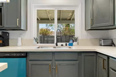 6322 Madison Ave, Carmichael, CA 95608 - Photo 7