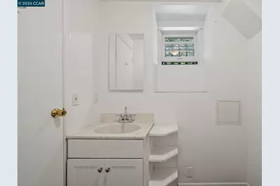 2109 22nd St, San Francisco, CA 94107 - Photo 25