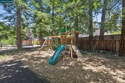 27 Shawn Ct, Alamo, CA 94507 - Photo 57