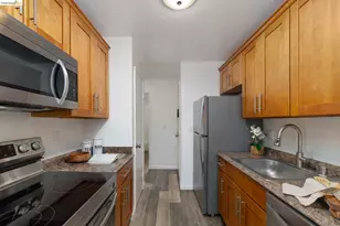 5310 Ridgeview Cir, El Sobrante, CA 94803 - Photo 15