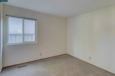 585 Mt Dell Dr, Clayton, CA 94517 - Photo 17