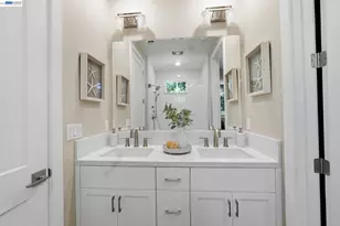 80 Woodbury Highlands Pl, Lafayette, CA 94549 - Photo 17
