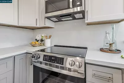 820 Hooshang Ct, Cupertino, CA 95014 - Photo 9