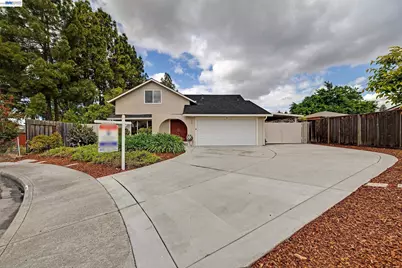 3279 Santa Barbara Ct, Union City, CA 94587 - Photo 1